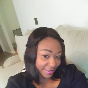 Meet your Posher, Danica